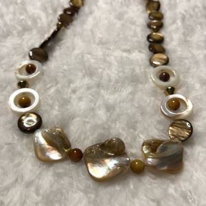 CURATED BY RUA'H KIBRIYA: Unknown Maker, 18” brown/cream shell necklace
